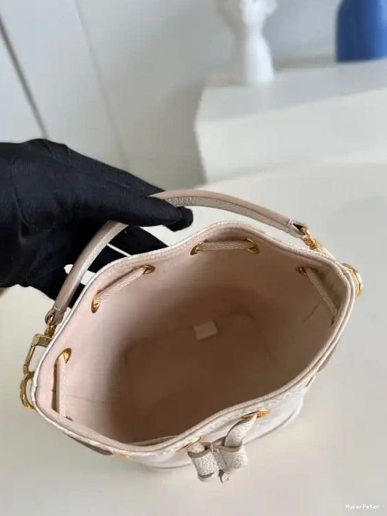 NOÉ VUITTON LOUIS NANO 0612